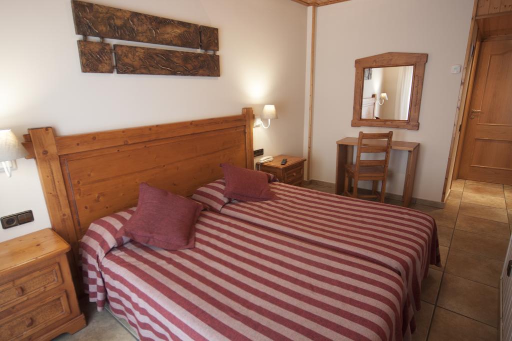 Hotel Sant Roc Camprodon Luaran gambar