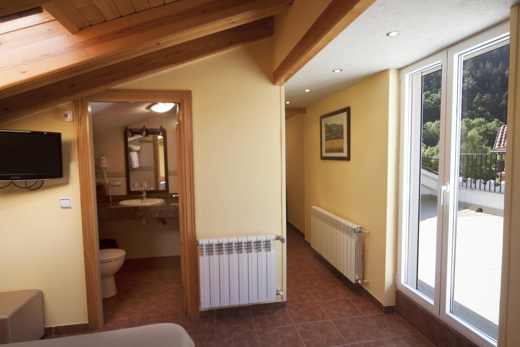 Hotel Sant Roc Camprodon Luaran gambar